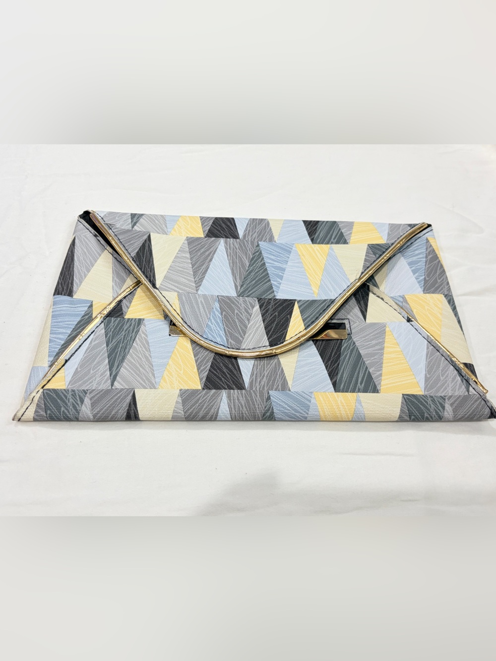 Envelope Purse Clutch Bag Gold Tone Silver Geometric Triangle Print City Night
